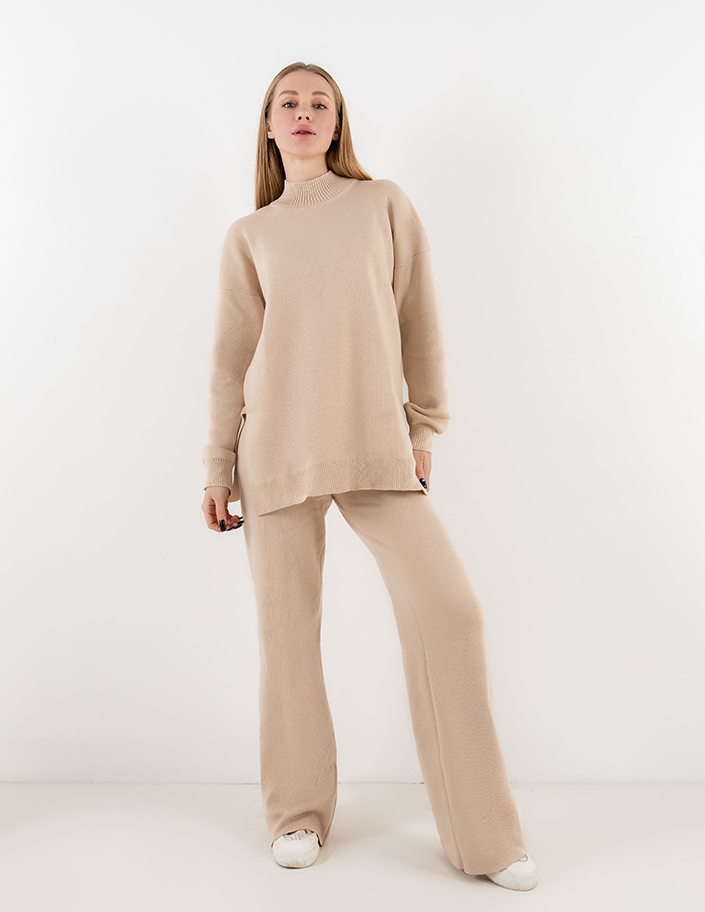 Komplet w kolorze kremowym z bawełny